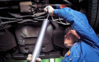 Замена масла в редукторе Mitsubishi eK Custom  в Жуковском