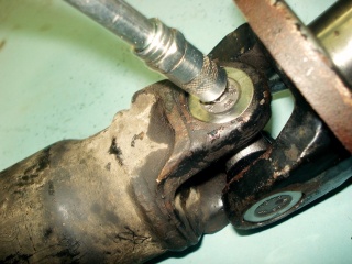 Шприцевание крестовин Mitsubishi Delica D:3  в Жуковском