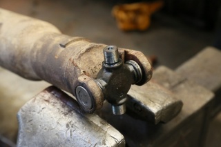 Замена крестовины Mitsubishi Mirage  в Жуковском